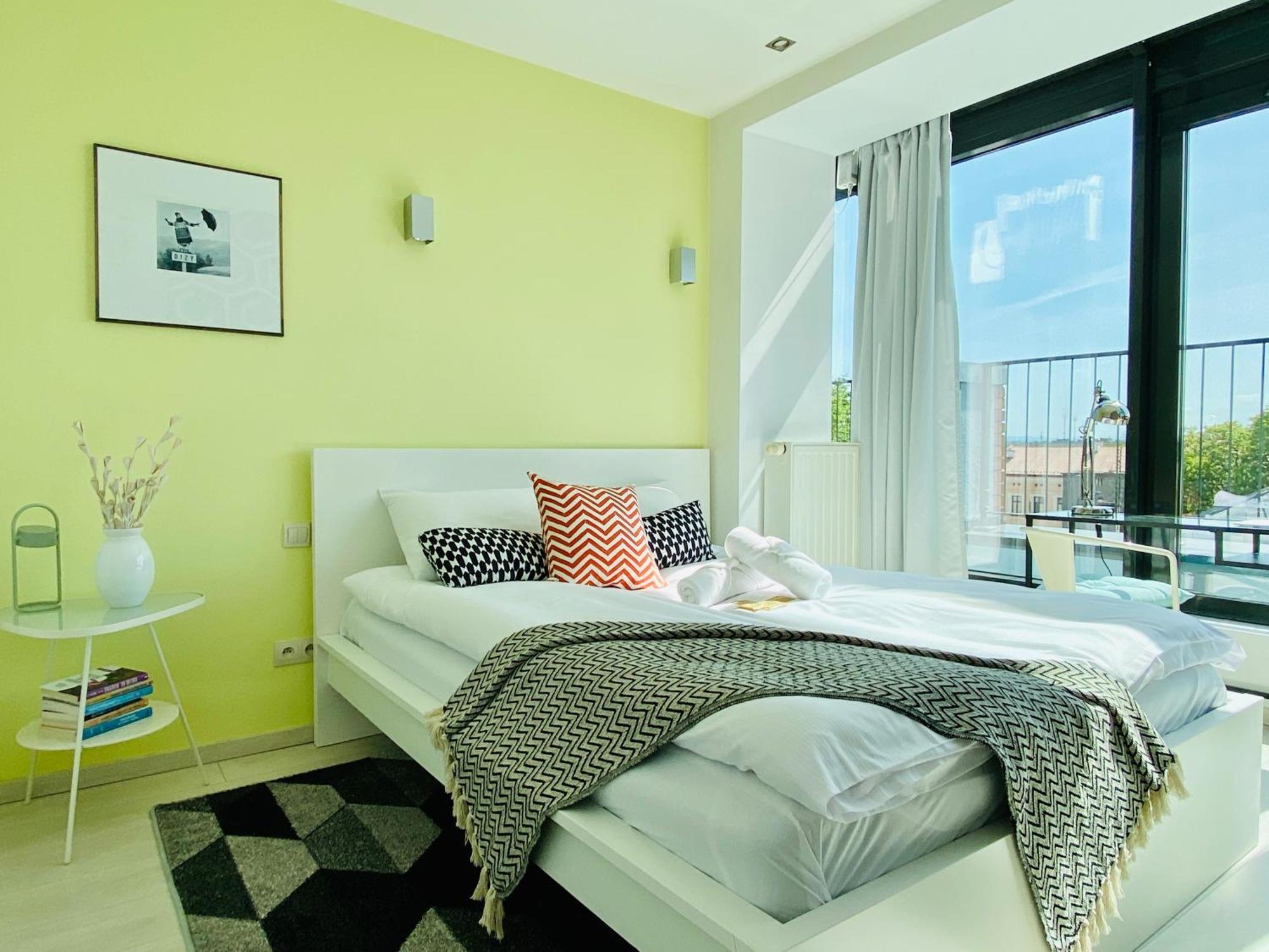 Angel Mint Apartment - Free Parking - Balcony クラクフ エクステリア 写真