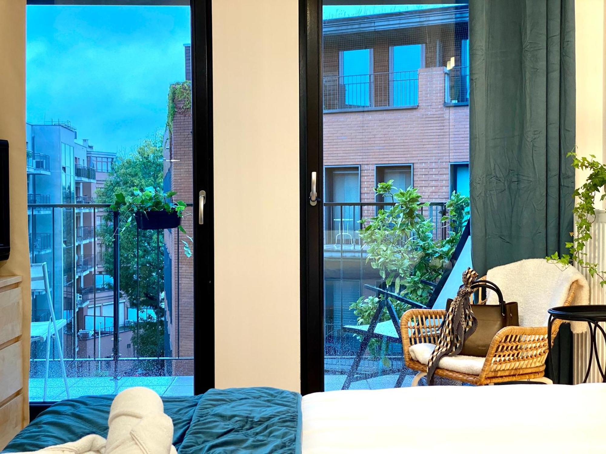 Angel Mint Apartment - Free Parking - Balcony クラクフ エクステリア 写真