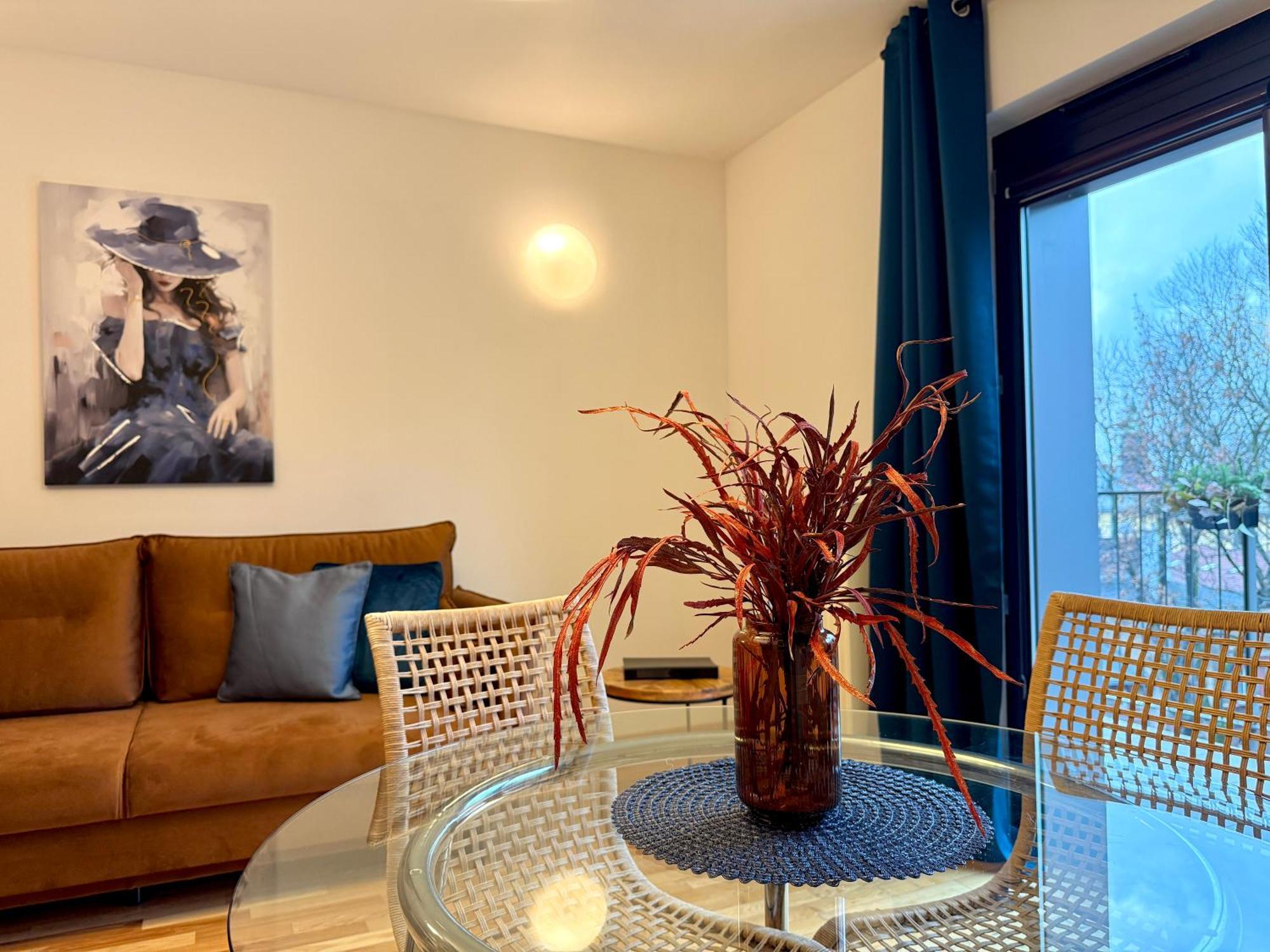 Angel Mint Apartment - Free Parking - Balcony クラクフ エクステリア 写真