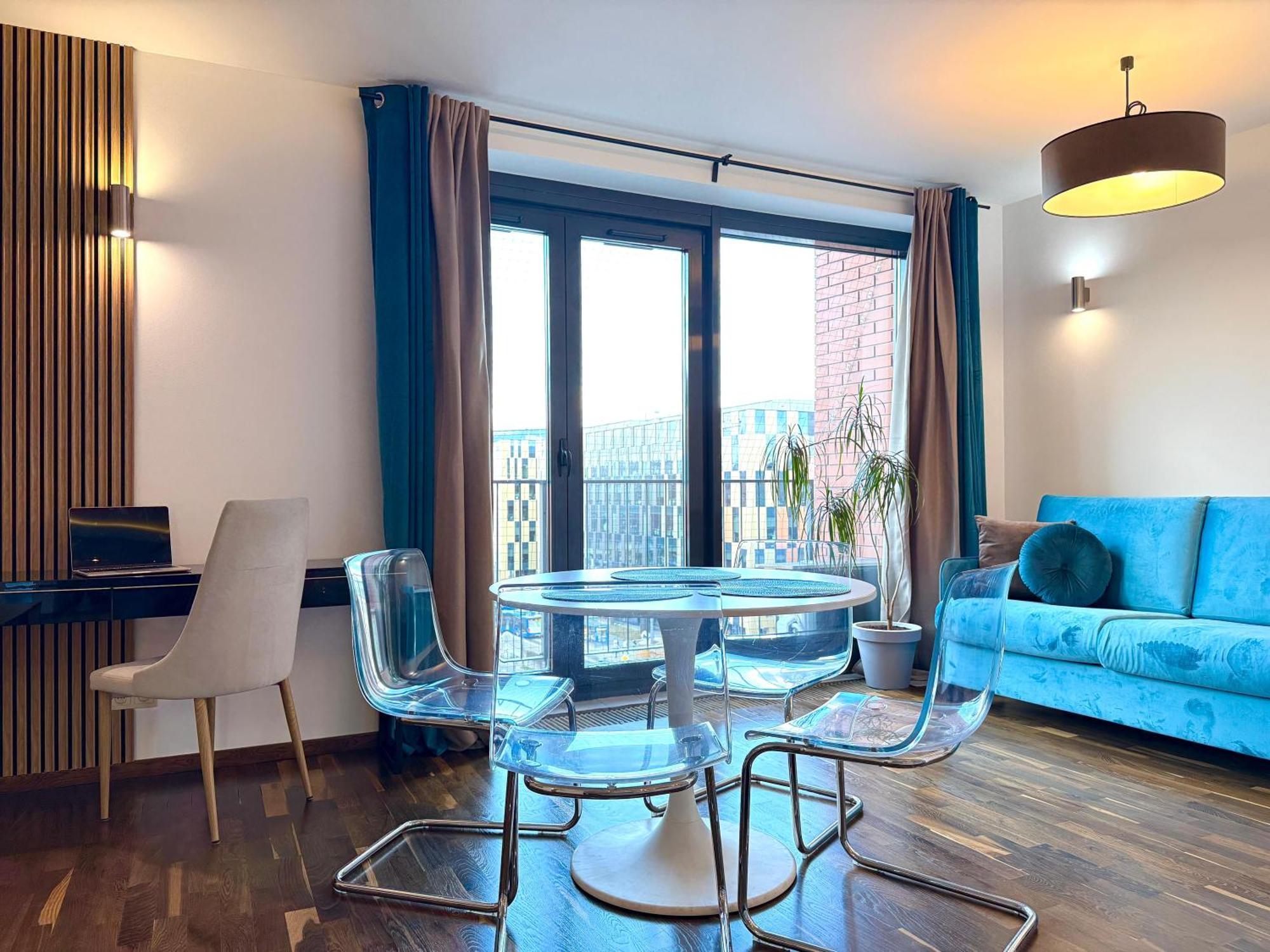 Angel Mint Apartment - Free Parking - Balcony クラクフ エクステリア 写真